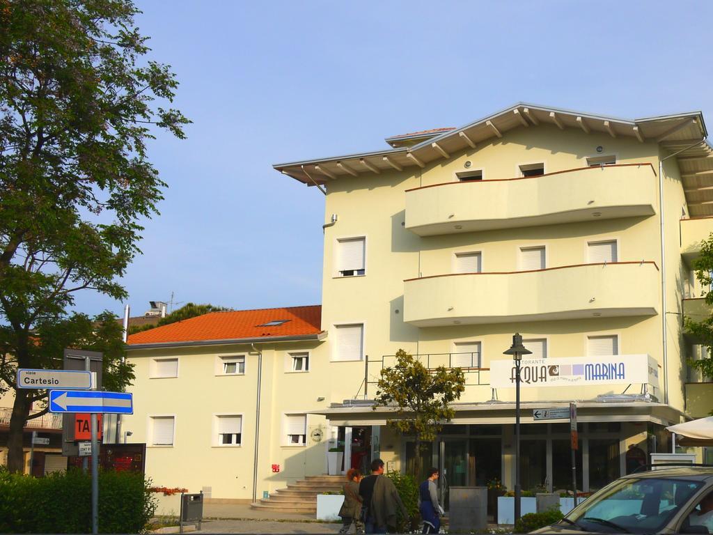 Hr Vapore Gatteo Mare Gatteo a Mare Exterior foto