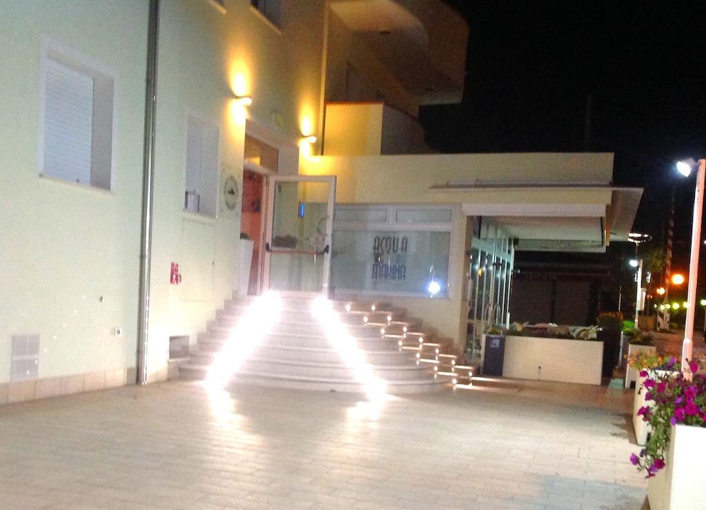 Hr Vapore Gatteo Mare Gatteo a Mare Exterior foto