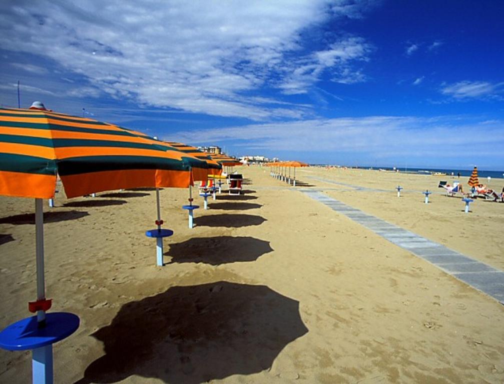 Hr Vapore Gatteo Mare Gatteo a Mare Exterior foto